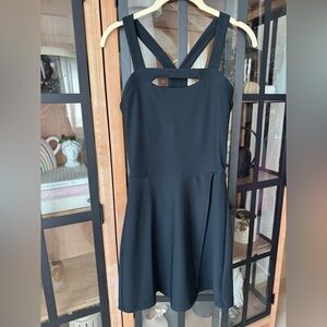 TS Thrive Societe tennis dress mini cutout Criss Cross ribbed workout Athletic
